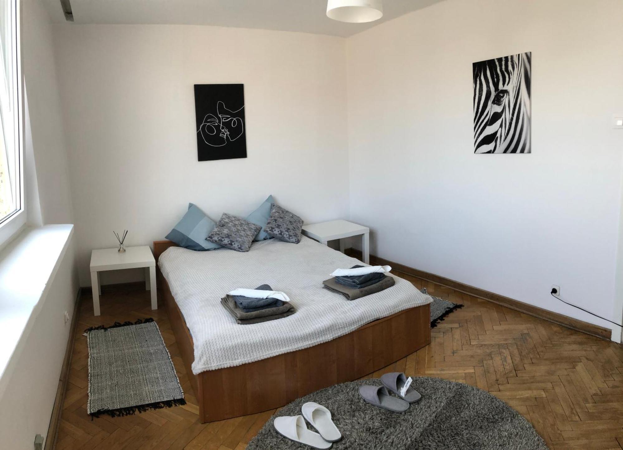 Apartment Swietojerska Варшава Экстерьер фото