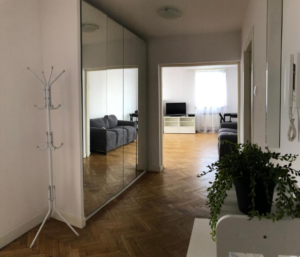 Apartment Swietojerska Варшава Экстерьер фото