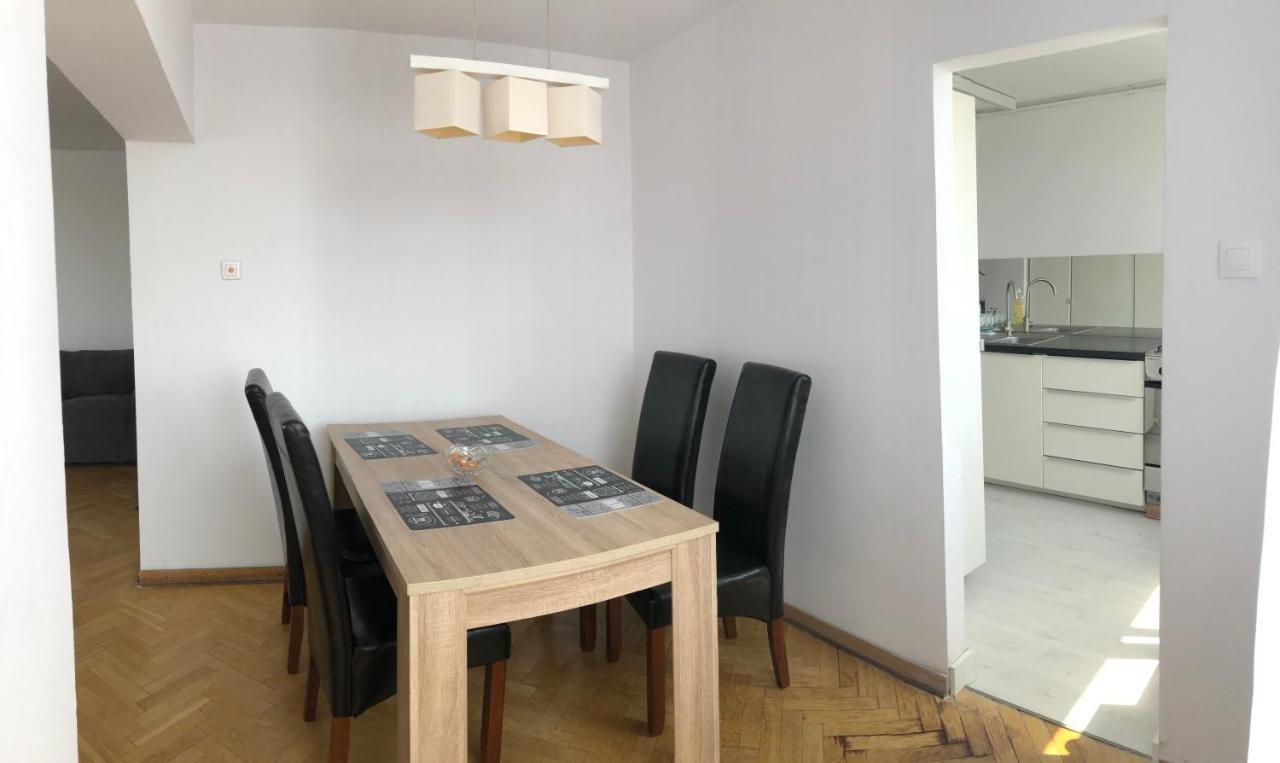 Apartment Swietojerska Варшава Экстерьер фото